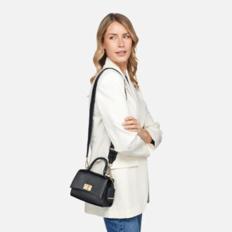 Ciclaminia Woman