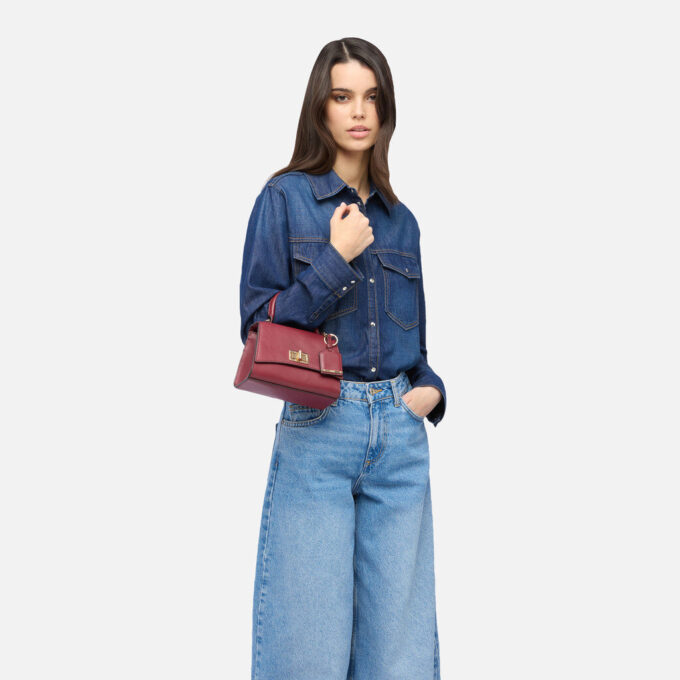 Ciclaminia Woman Ciclaminia Woman