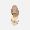 Gelsa Low Woman