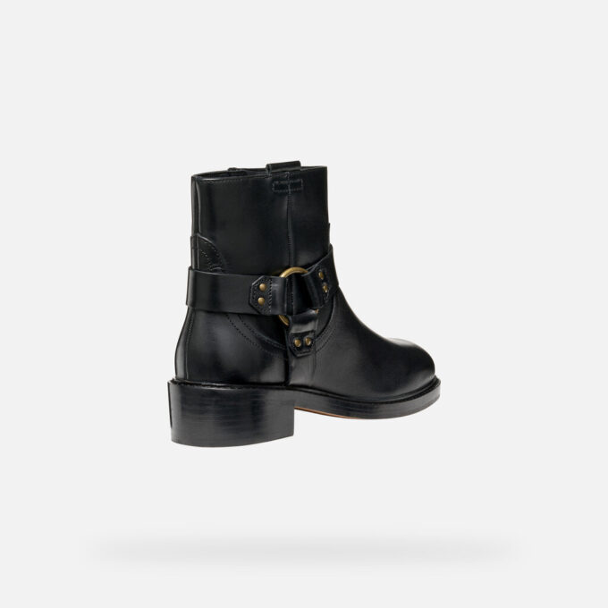 Nalvia Woman Nalvia Woman