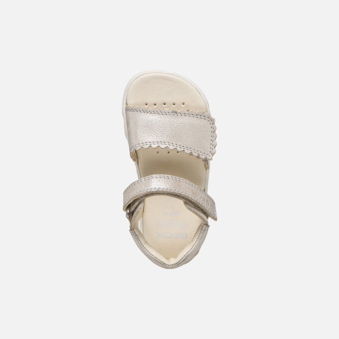 Sandaler Steppieup för små flickor Sandaler Steppieup för små flickor